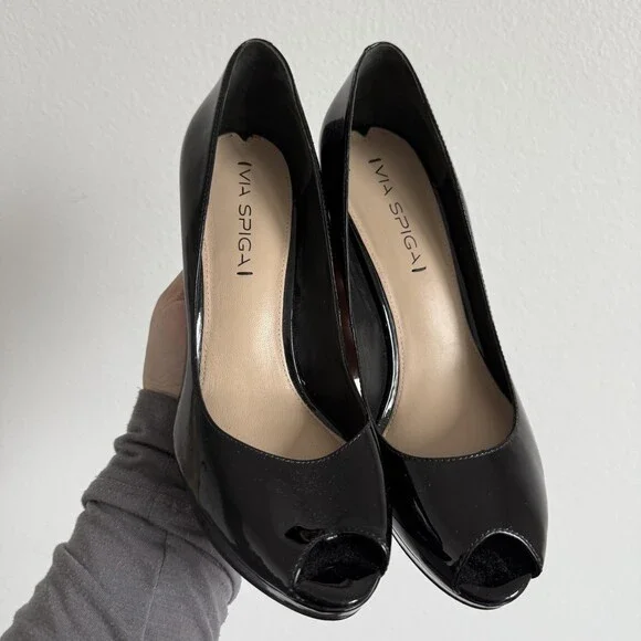 Via Spiga Patent Leather Peep Toe Platform Pumps Office Siren Power Dressing 7.5 - Picture 2 of 8